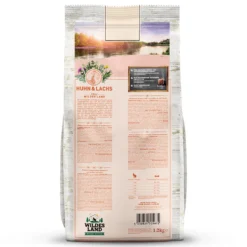 Wildes Land Classic Adult Huhn und Lachs Trockenfutter 4 x 1,2 kg
